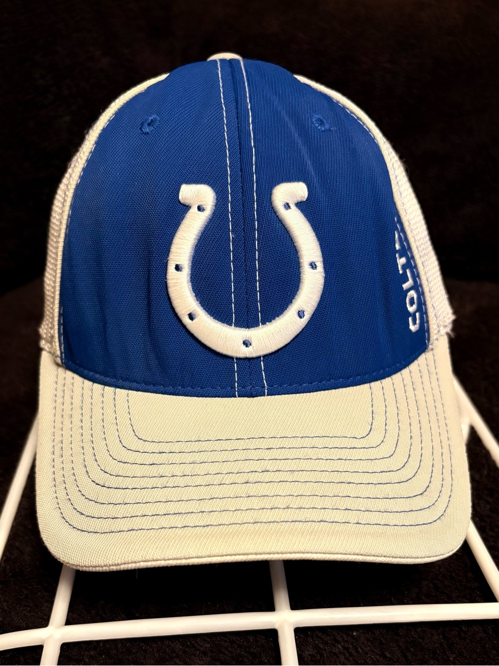 Indianapolis Colts x Reebok vintage Y2K blue white fitted hat OSFM EUC